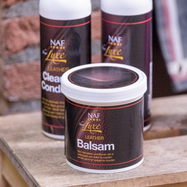 naf-equine Sheer Luxe Leather Balsm 400 g Dressing
